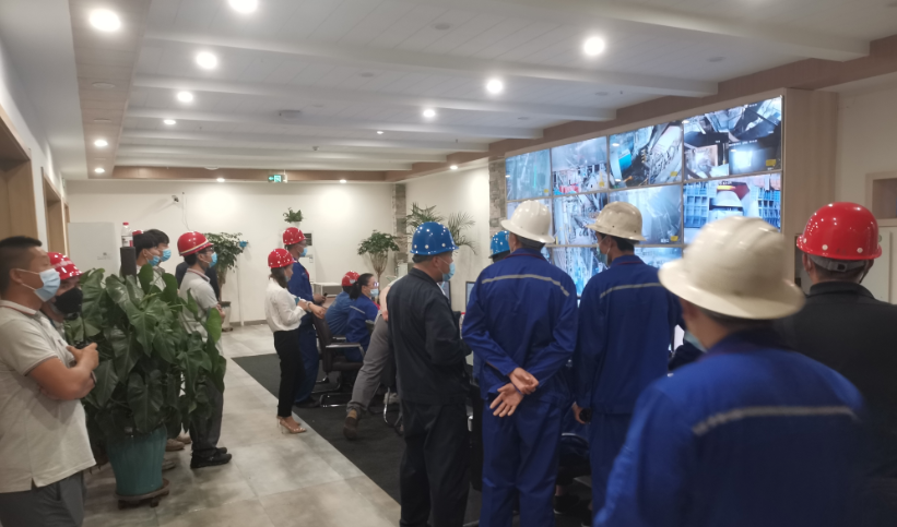祝賀轉爐副槍設備及自動化煉鋼系統成功投產